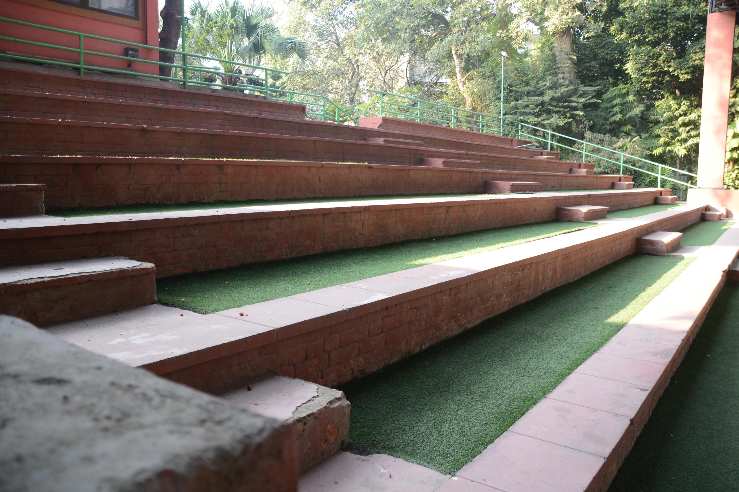  Image of मंच दृश्य  चित्र